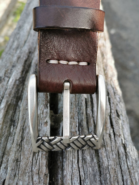 Design 002